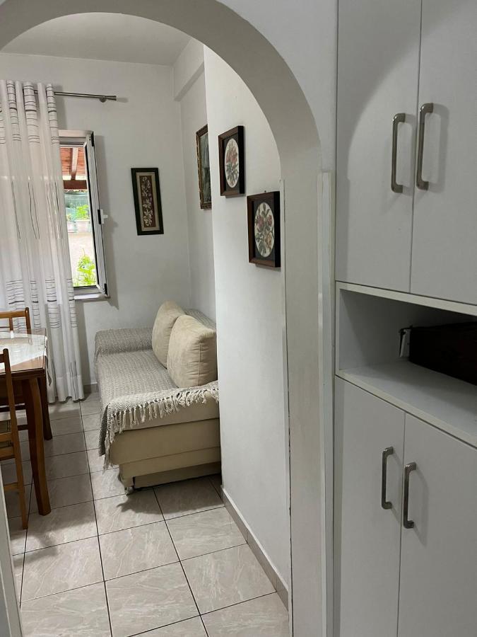 Goni Guest House Saranda Zewnętrze zdjęcie