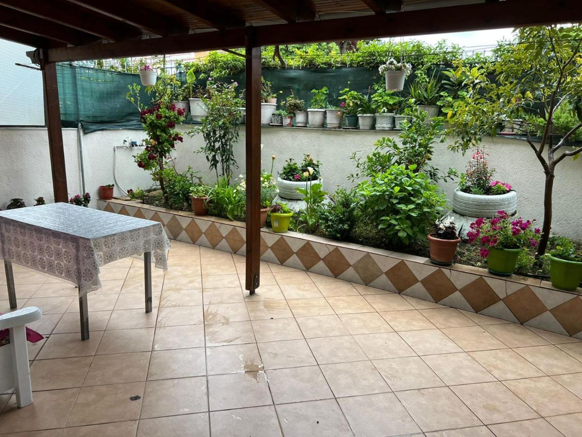 Goni Guest House Saranda Zewnętrze zdjęcie