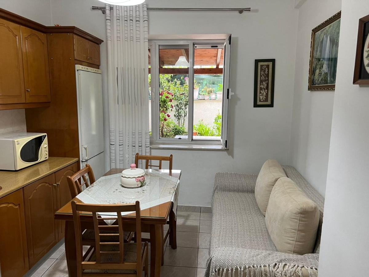 Goni Guest House Saranda Zewnętrze zdjęcie