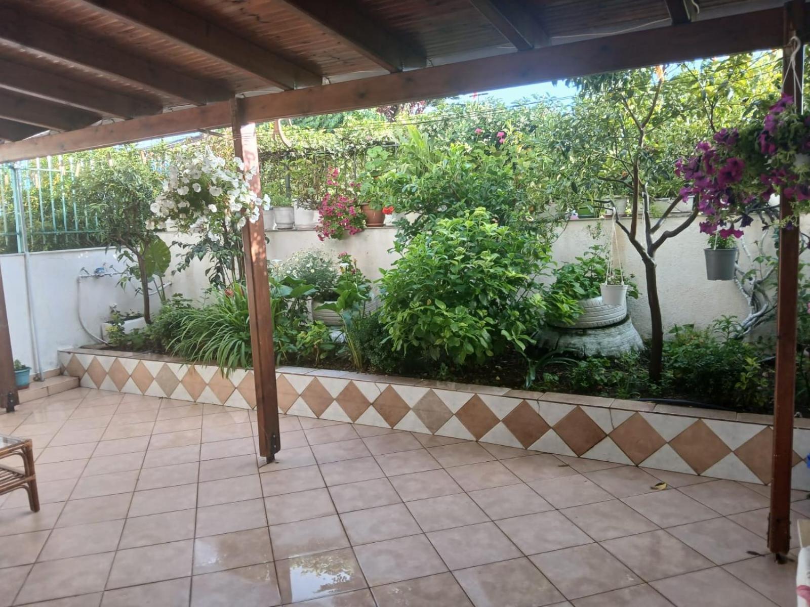 Goni Guest House Saranda Zewnętrze zdjęcie